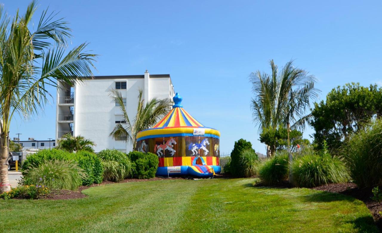 Carousel And Hotel 3*